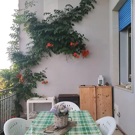 Apartment Margiu - Casa Ossino Agnone Bagni